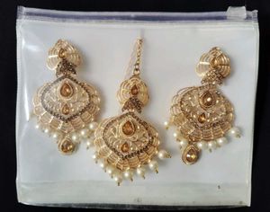 Gold Maang Tikka Jewelry Set