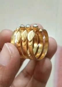 Too Shiny Spiral Finger Golden Ring