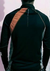 I Am Selling My Sports Trouser.