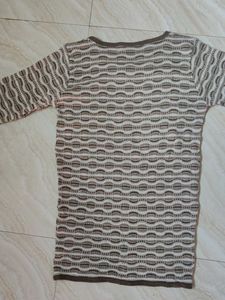 brown tan warm woollen top❤️