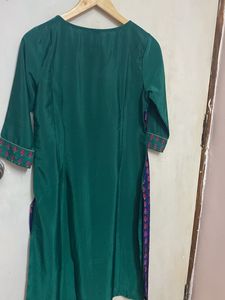 Aurelia Kurta