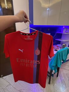 Puma Emirates fly better t-shirt ,unisex