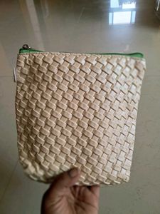 Woven look Pouch
