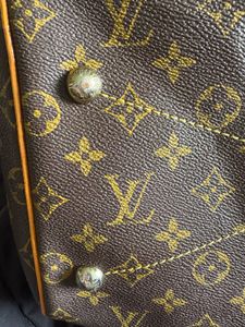 Louis Vuitton Monogram Empreinte Artsy MM