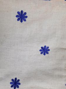 Women&#39;s Dark Blue &amp; Off-White Embroidered Kurti Size S