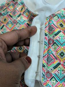 Printed Blouse With Sleeves Inside