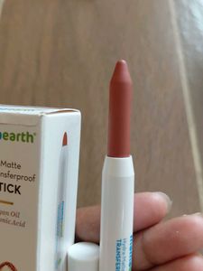 Mamaearth Lipstick
