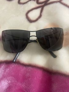 Police Sleek Black Sunglasses