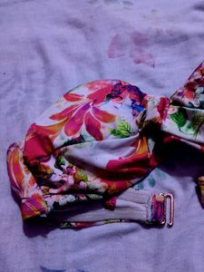 New Beautiful Strapless Bra