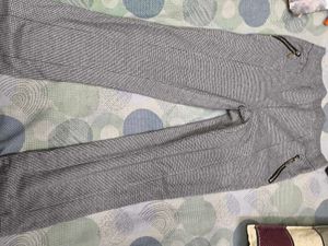 Grey Striped Jegging for women in 32-34 waist