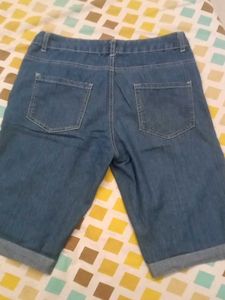 Short Blue