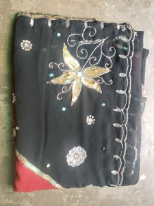 reoidered Black Red Saree Very Low Price 💥💥😘?