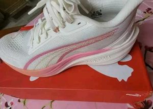 Puma Darter Pro Fade Women&#39;s Running Shoes