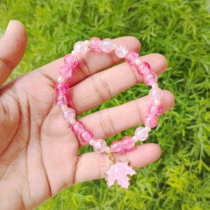 Crystal Pink Maple Leaf Bracelet🩷