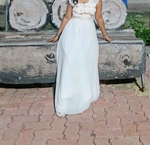 Elegant White Maxi Dress