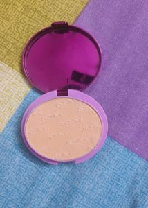 Me-On Compact Powder