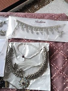 Necklace Set🩷🥰