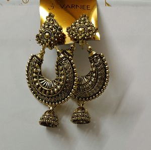 Earring