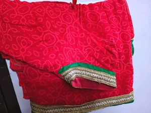 Red Pink Mix Colour Beautiful Saree