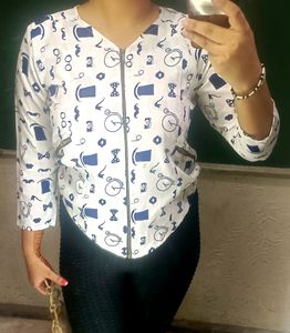 Patterned Top With Zip 1