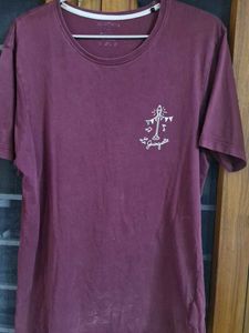 Maroon Graphic T-Shirt