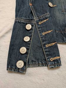 ✨Designer -style Double- Breasted denim jacket ✨