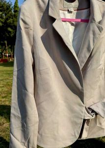 H&amp;M Premium Beige Formal Blazer for Women
