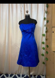 Two Gown Periwinkle Twist-Front Gow