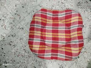Red Plaid Pillow Pet Bed