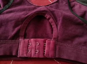 Sports Bra. Size 32-80.