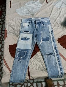Combo Of 12 Jeans And 1 T-shirt