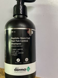 Derma Co. Hair Fall Control Shampoo