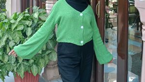 Green Sweater