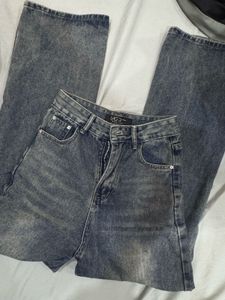 Blue straight leg women jeans
