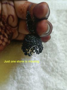 black earring