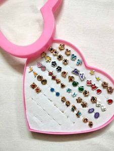28 Assorted Stud Earring Set With Heart Shaped Box