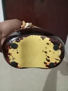 Type Of Vase, Was Broken