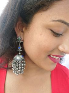 Black polish exclusive jhumka