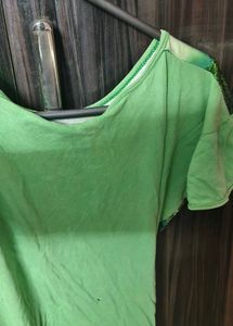 Green Printed Tshirt For Girls