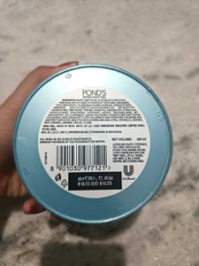 Pond&#39;s Superlight Gel Moisturizer (300ml Big Tube)