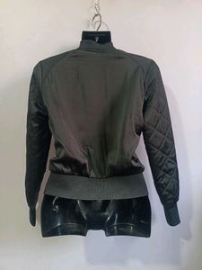 H&amp;M Stylish Black Bomber Jacket Size Small