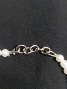 Pearl Beaded Necklace