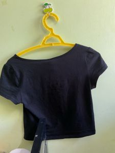 Black Crop Top - H&amp;M