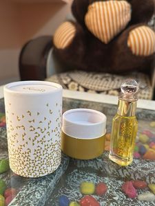 Perfume Oil with Decorative Holder