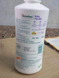 Himalaya Baby Powder