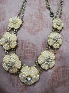 White Pearl Necklace