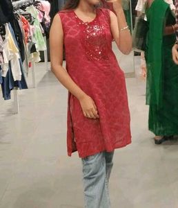 Melange Red Sleeveless Kurti