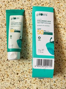 Plum Cica &amp; Hyaluronic Acid Aqua Light Sunscreen