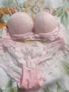 Lace Bra & Panty Set