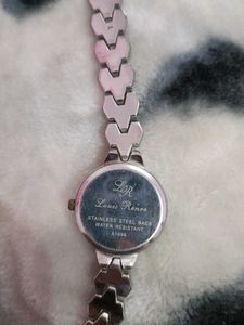 Elegant Women&#39;s Watch